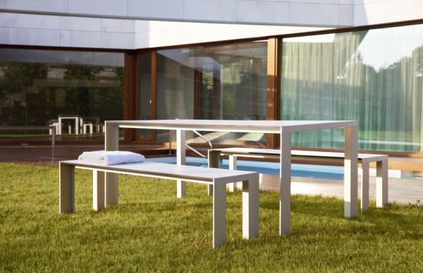 Mesa Deneb en exterior